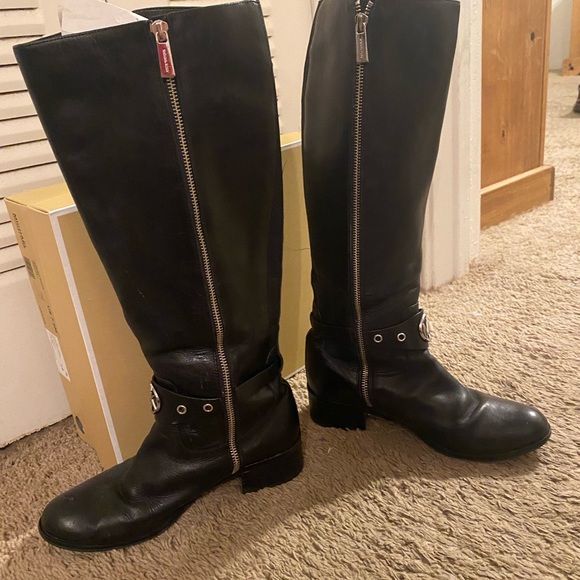 Michael Kors wide calf black riding boots - Picture 3 of 6